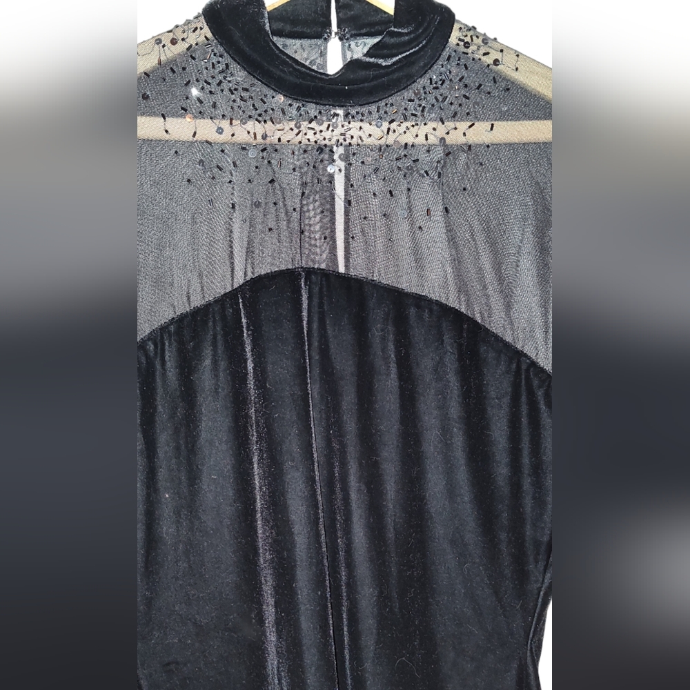 JR Nites Woman Vintage Black Velvety Sheer Size Large - Picture 3 of 10